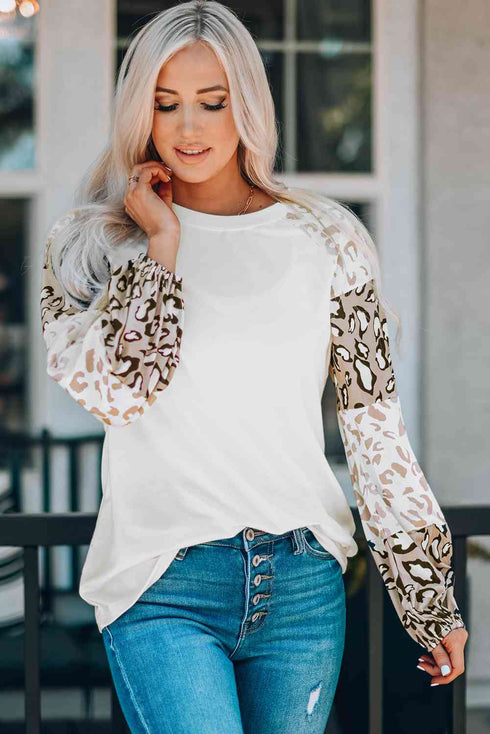 Contrast Leopard Panel Balloon Sleeve Tee