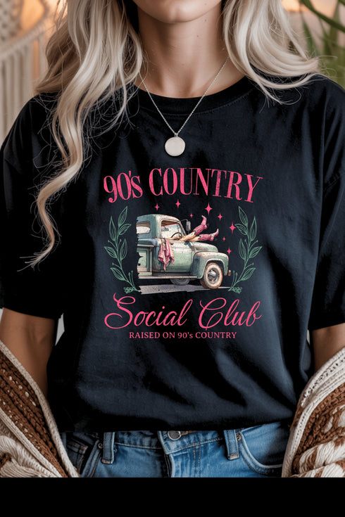 90's Country T-Shirt - LISA MARIE BOUTIQUE - S - Black Gildan Tee -