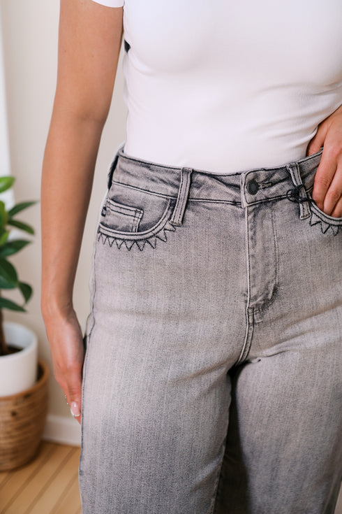 Smokeshow Strolls Judy Blues