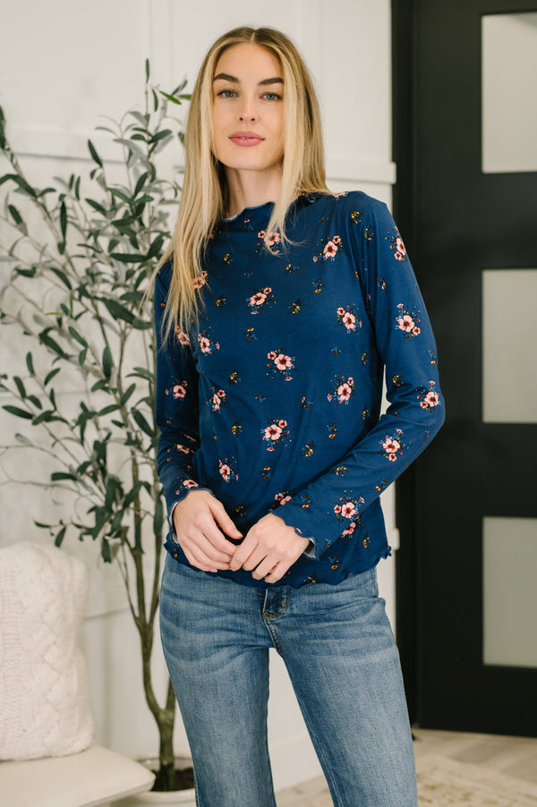 Something in the Air Lettuce Hem Longsleeve Top in Navy