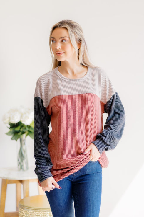 Cider Kisses Pullover - LISA MARIE BOUTIQUE - S -