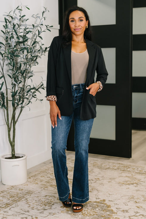 Every Day Blazer in Black - LISA MARIE BOUTIQUE - Layers - Small -