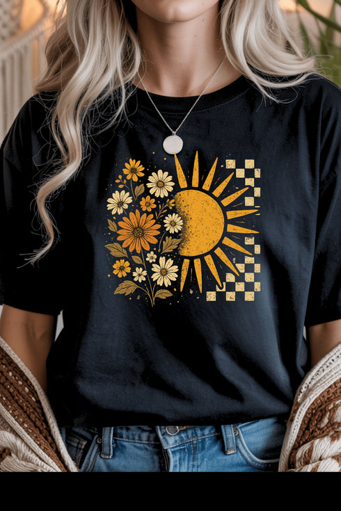 Floral Sun T-Shirt - LISA MARIE BOUTIQUE - Graphic Tee - S - Black Gildan Tee -