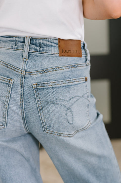 Heather Mid Rise Rigid Magic Straight - LISA MARIE BOUTIQUE - Womens - 0/24 -