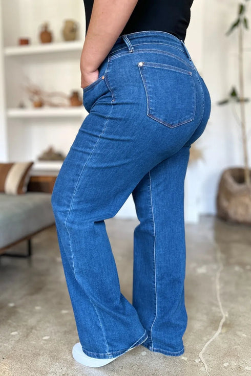 Judy Blue Full Size High Rise Straight Jeans - LISA MARIE BOUTIQUE - Medium - 0/24 -