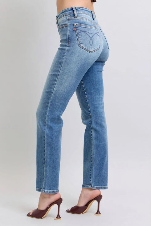 Judy Blue Full Size Run Vintage Wash Thermal Straight Jeans - LISA MARIE BOUTIQUE - Medium - 0(24) -