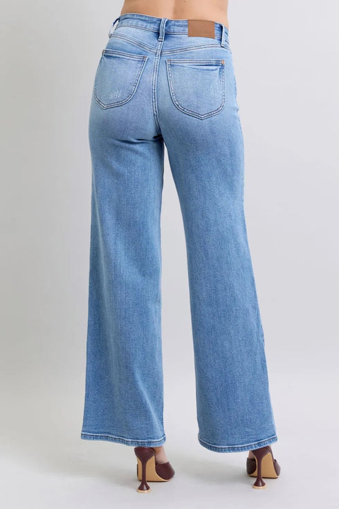 Judy Blue Full Size Wide Leg Jeans with Pockets - LISA MARIE BOUTIQUE - Medium - 0(24) -