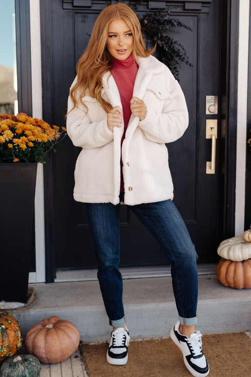 Shrouded in Sherpa Coat in White - LISA MARIE BOUTIQUE - Layers - Small -
