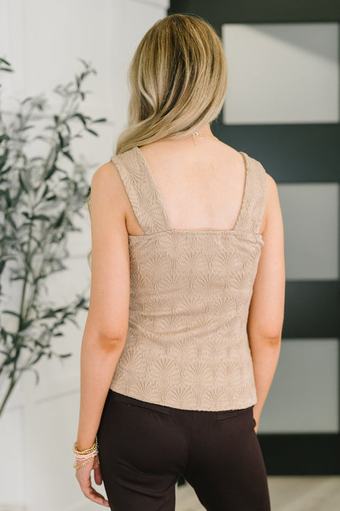 Smokey Fleur Floral Jaquard Tank - LISA MARIE BOUTIQUE - Womens - Small -