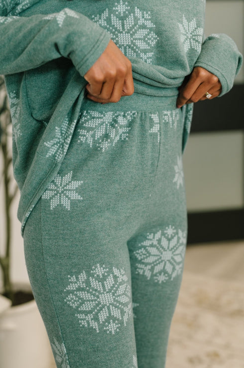Snowflake Sniffles Pajama Set in Hunter Green - LISA MARIE BOUTIQUE - Womens - Small -