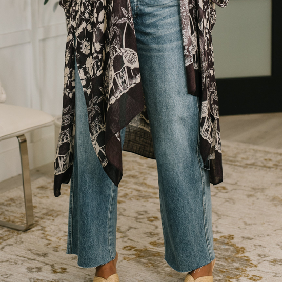 Women’s denim jeans boutique trendy outfits