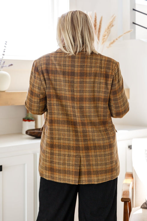 World Class Plaid Blazer - LISA MARIE BOUTIQUE - Layers - Small -