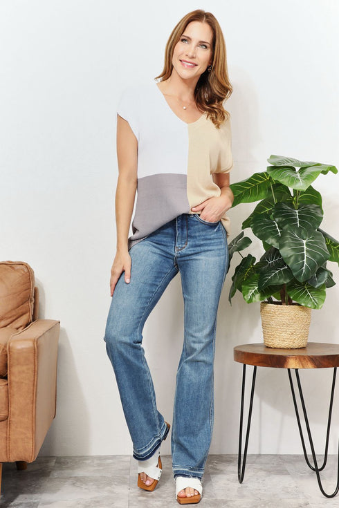 Double Take Color Block V-Neck Knit Top - LISA MARIE BOUTIQUE