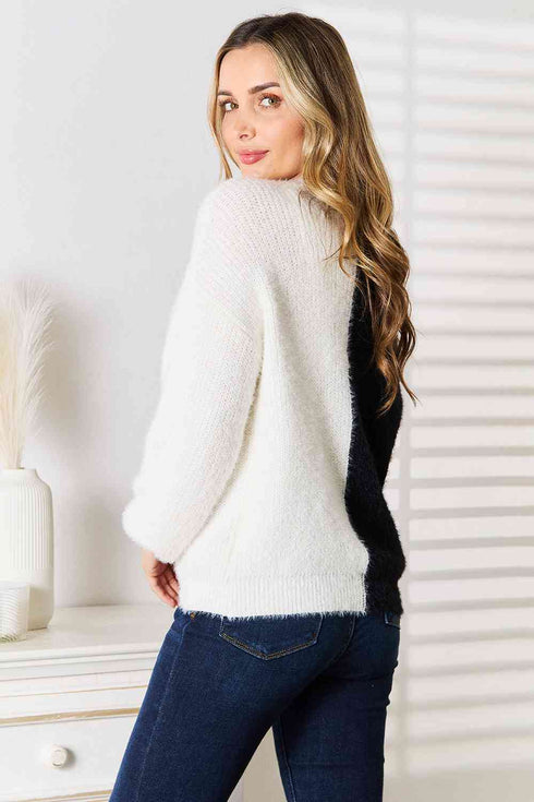 Woven Right Contrast Button-Front V-Neck Cardigan - LISA MARIE BOUTIQUE
